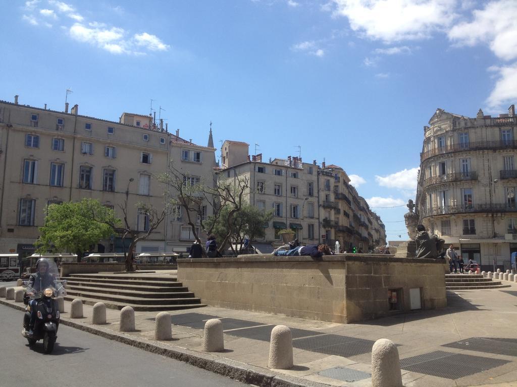 La Suite Du Jeune Homme Montpellier Exteriör bild