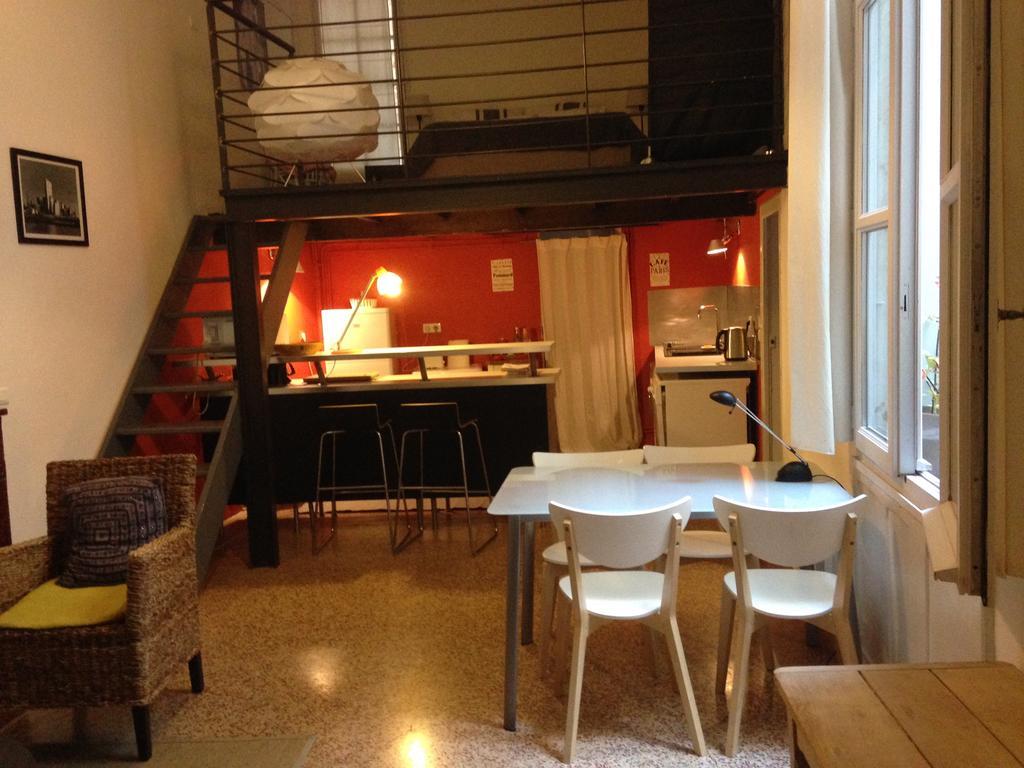 La Suite Du Jeune Homme Montpellier Exteriör bild