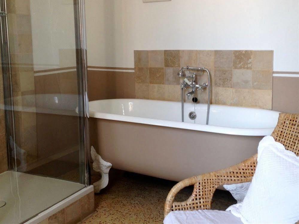 La Suite Du Jeune Homme Montpellier Exteriör bild